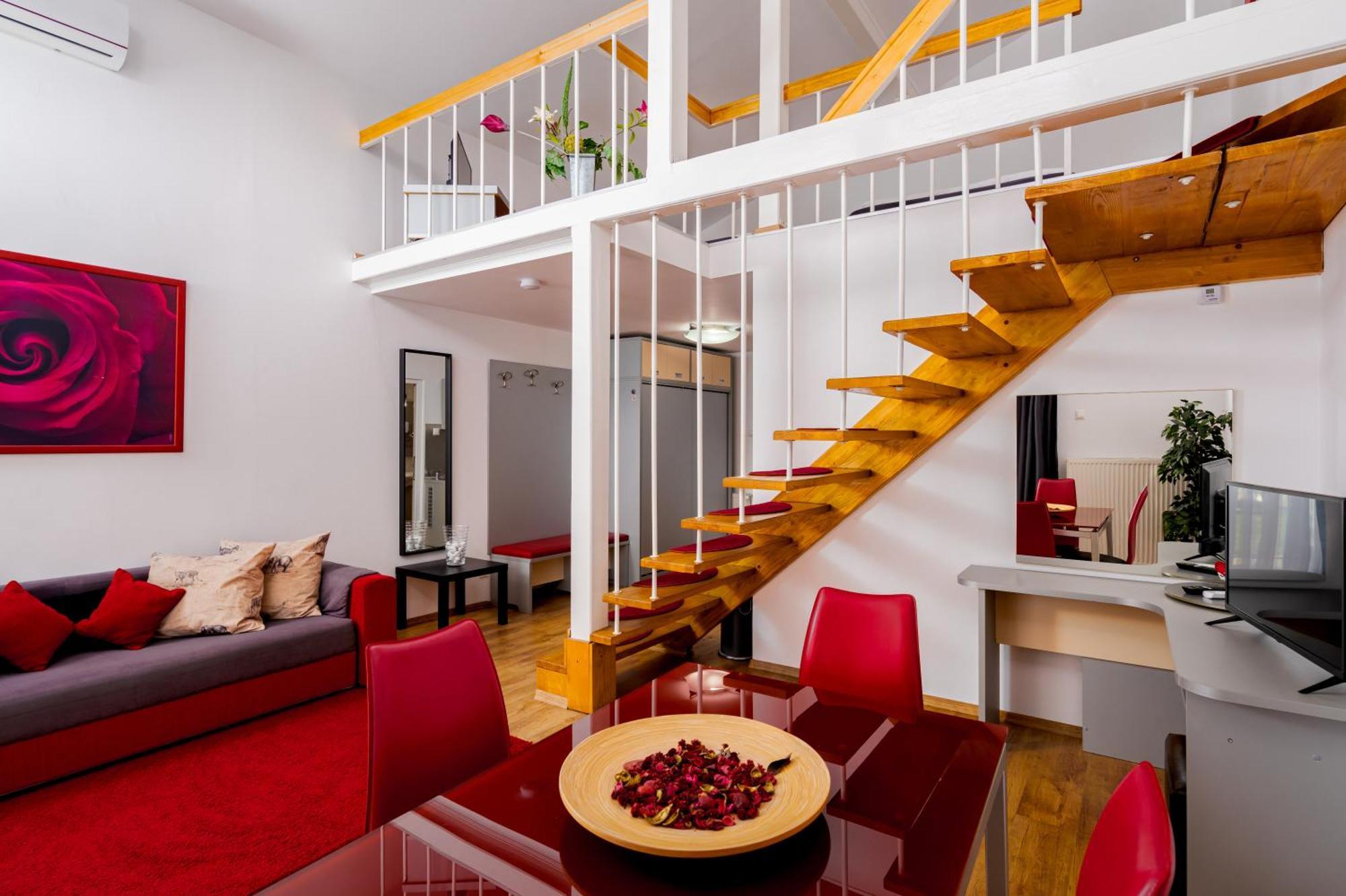 Casa Augsburg Ξενοδοχείο Băneşti Εξωτερικό φωτογραφία