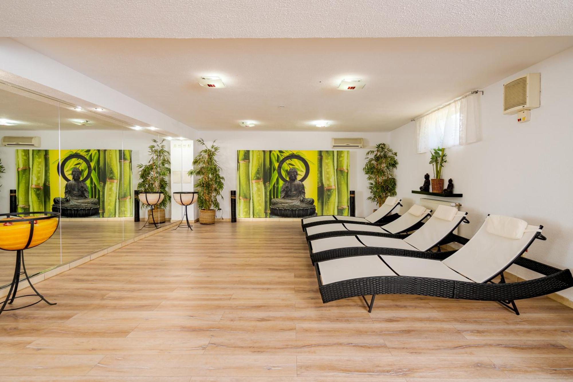 Casa Augsburg Ξενοδοχείο Băneşti Εξωτερικό φωτογραφία
